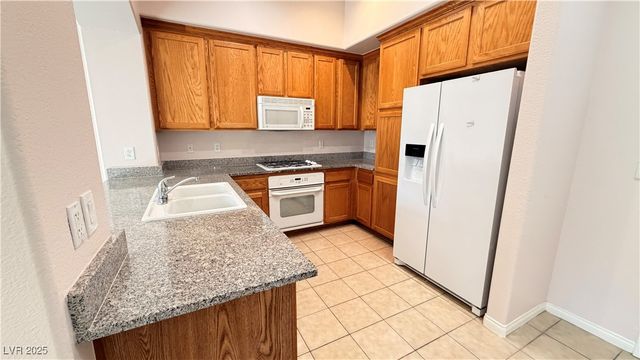 38 East Serene Avenue 237, Las Vegas, NV 89123