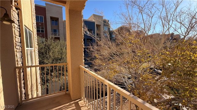 38 East Serene Avenue 237, Las Vegas, NV 89123