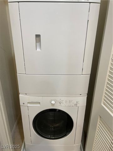 38 East Serene Avenue 237, Las Vegas, NV 89123