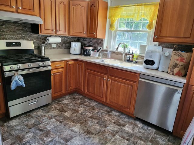 21317 W Shady Lane, Lake Zurich, IL 60047