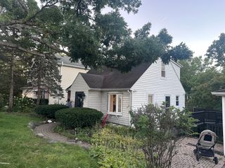 21317 W Shady Lane, Lake Zurich, IL 60047