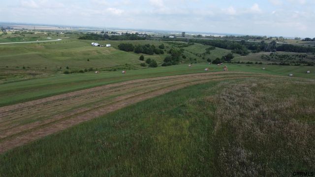 16050 S 222 Plaza, Gretna, NE 68028