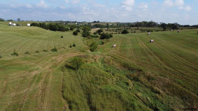 16050 S 222 Plaza, Gretna, NE 68028