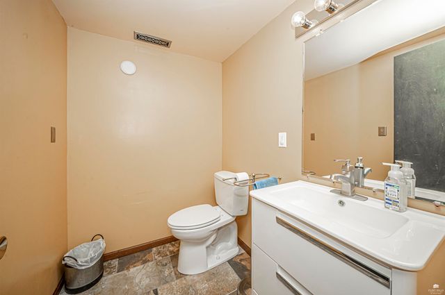 3025 Arbor Drive, Manhattan, KS 66503