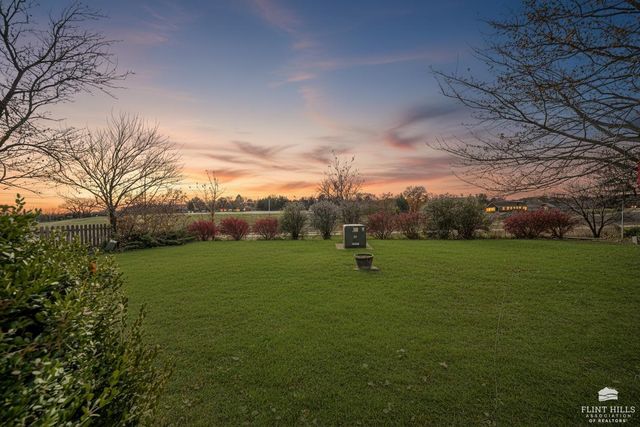 3025 Arbor Drive, Manhattan, KS 66503