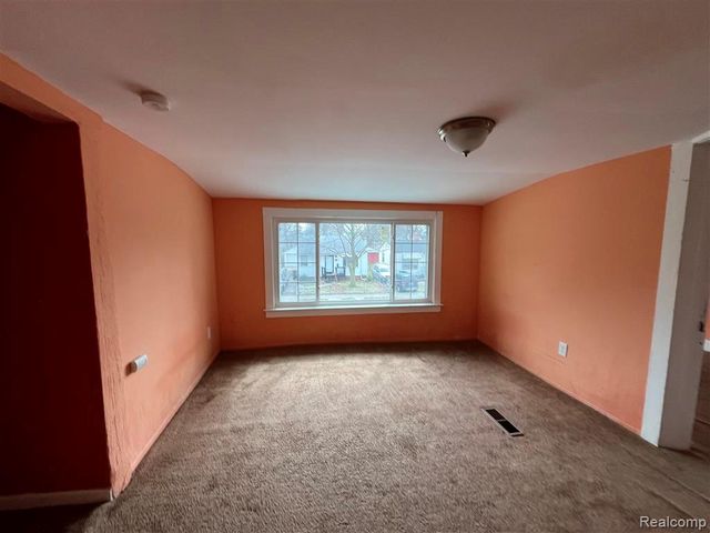 2119 Rome Avenue, Warren, MI 48091