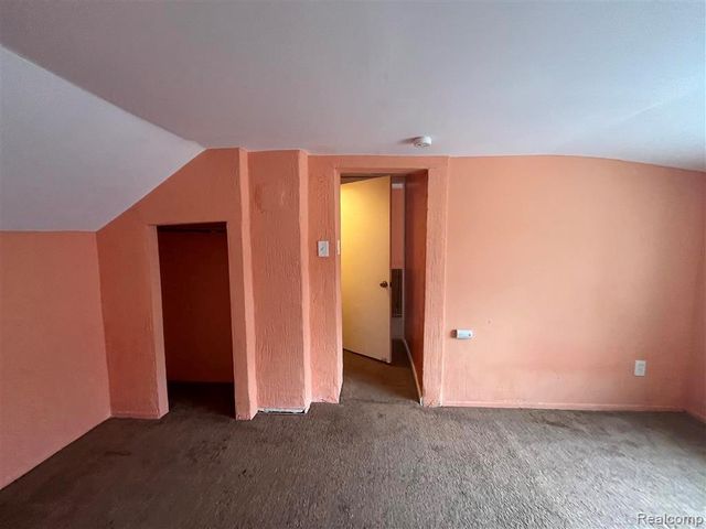 2119 Rome Avenue, Warren, MI 48091