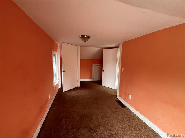 2119 Rome Avenue, Warren, MI 48091