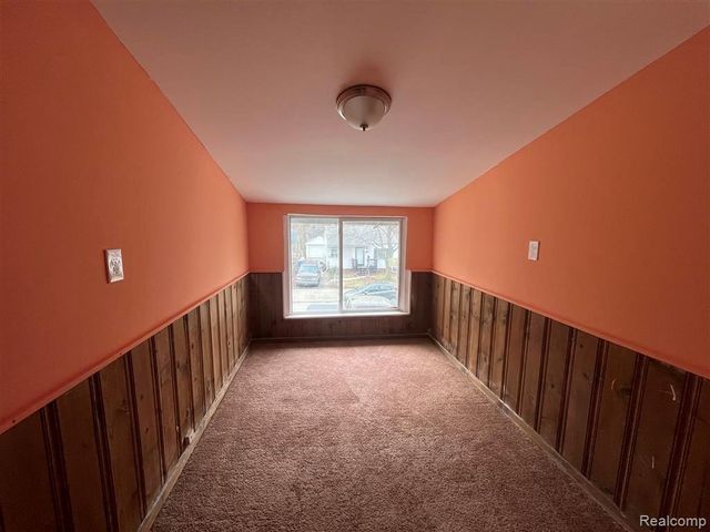 2119 Rome Avenue, Warren, MI 48091