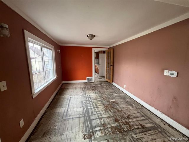 2119 Rome Avenue, Warren, MI 48091