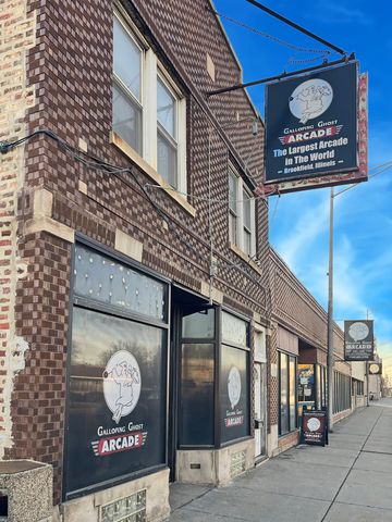 4341 Madison Avenue, Brookfield, IL 60513