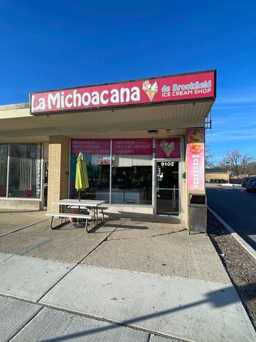 4341 Madison Avenue, Brookfield, IL 60513