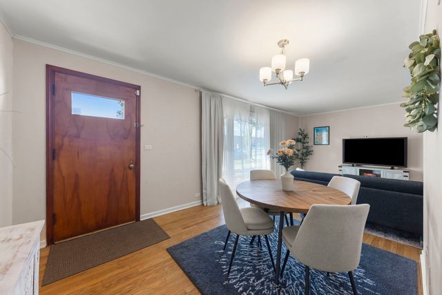 4341 Madison Avenue, Brookfield, IL 60513