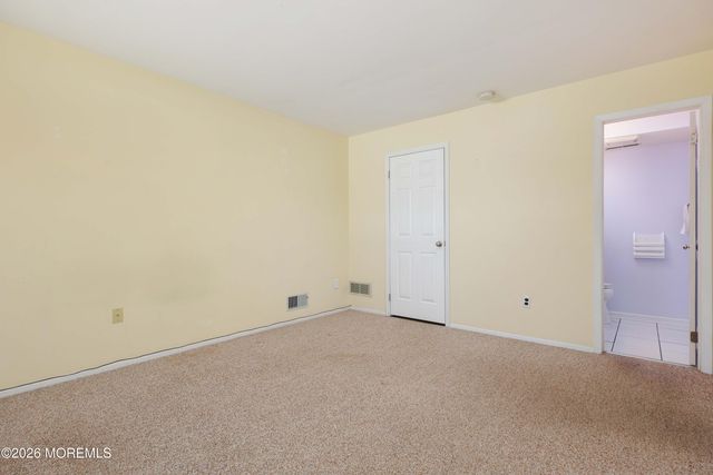 37 Amy Court, Brick, NJ 08724