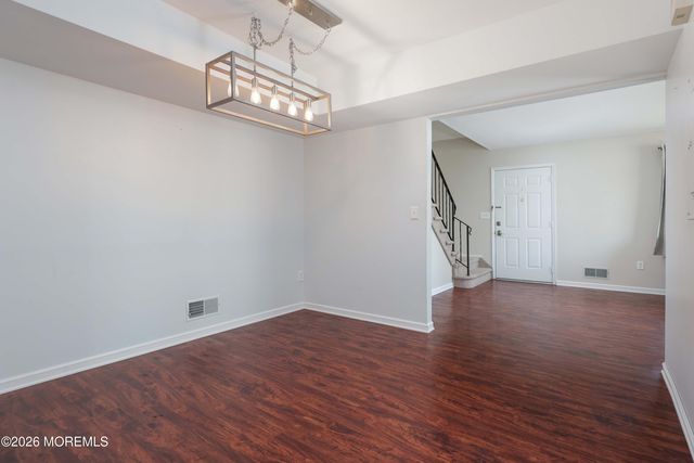 37 Amy Court, Brick, NJ 08724