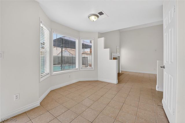 6378 Canyon Dawn Avenue, Las Vegas, NV 89108