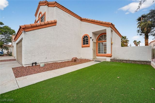 6378 Canyon Dawn Avenue, Las Vegas, NV 89108