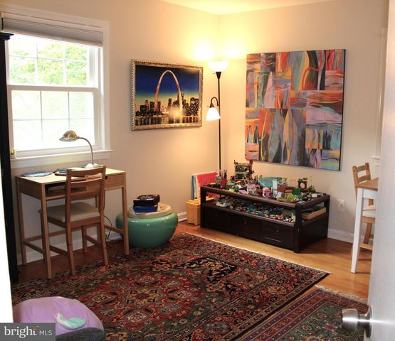 3606 BARKLEY DR, Fairfax, VA 22031