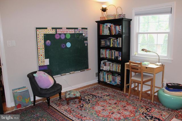 3606 BARKLEY DR, Fairfax, VA 22031