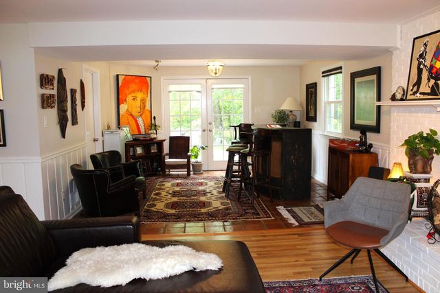 3606 BARKLEY DR, Fairfax, VA 22031