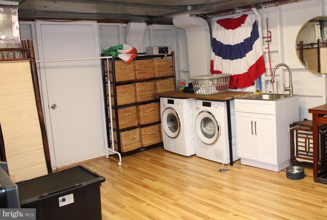 3606 BARKLEY DR, Fairfax, VA 22031