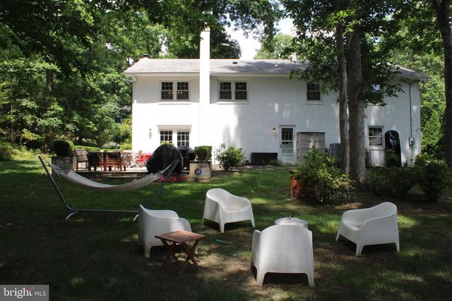 3606 BARKLEY DR, Fairfax, VA 22031