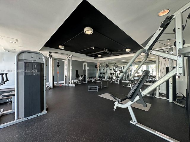 1861 NW S River Dr 1007, Miami, FL 33125