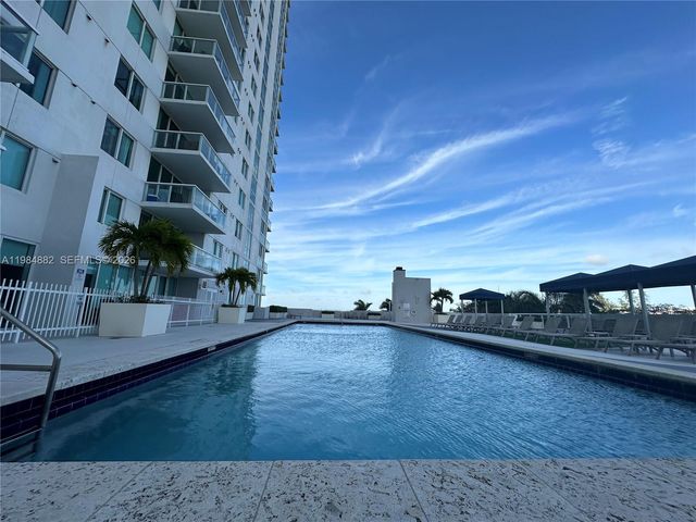 1861 NW S River Dr 1007, Miami, FL 33125