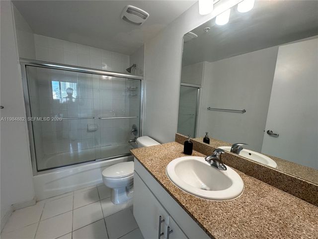 1861 NW S River Dr 1007, Miami, FL 33125