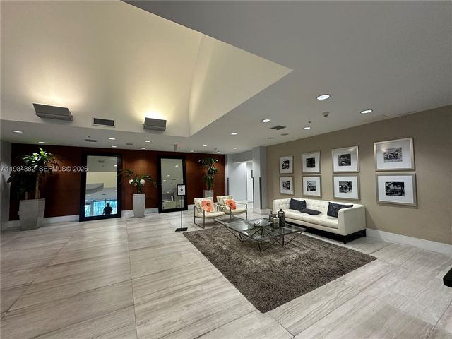 1861 NW S River Dr 1007, Miami, FL 33125