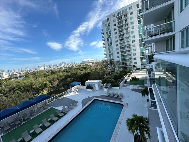 1861 NW S River Dr 1007, Miami, FL 33125