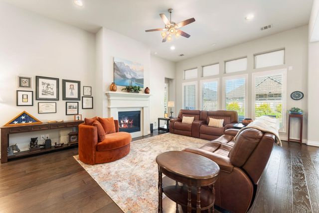 28431 Sunrise View Drive, Spring, TX 77386