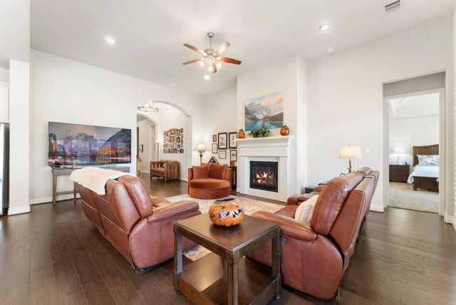 28431 Sunrise View Drive, Spring, TX 77386