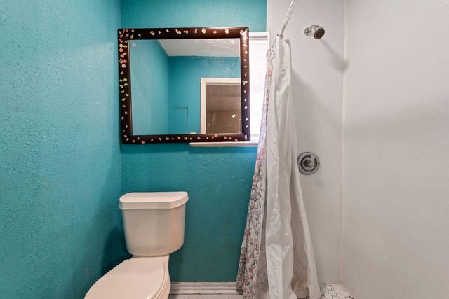 1014 48th Street, Galveston, TX 77551