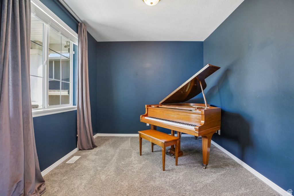 3963 W SAHARA DUNE DR, South Jordan, UT 84009 — photo 2