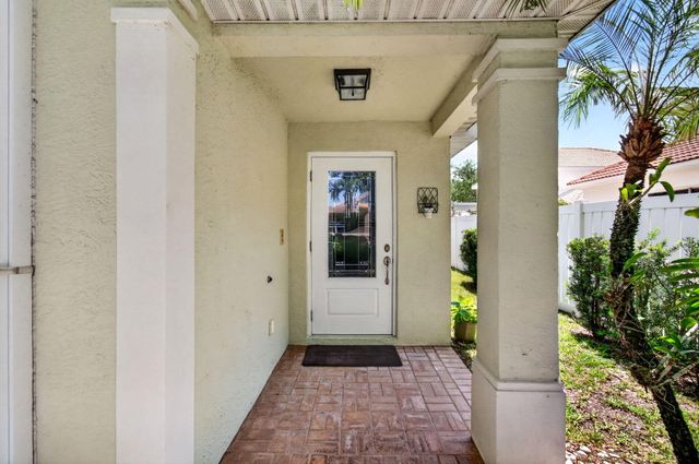 1142 Canoe Point, Delray Beach, FL 33444