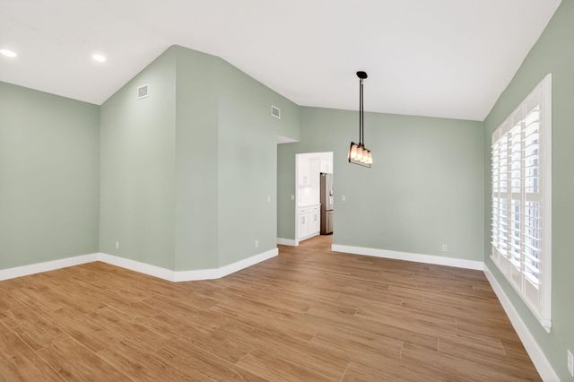 1142 Canoe Point, Delray Beach, FL 33444