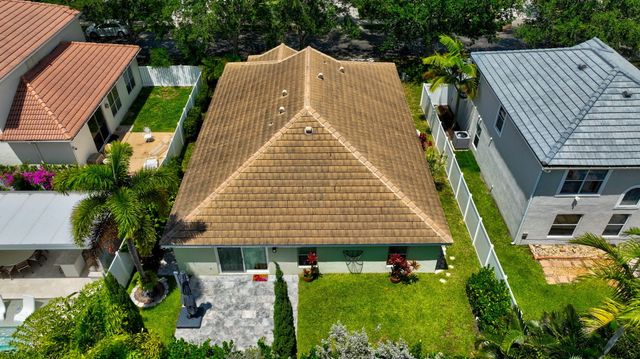 1142 Canoe Point, Delray Beach, FL 33444