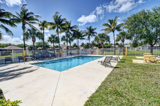 1142 Canoe Point, Delray Beach, FL 33444