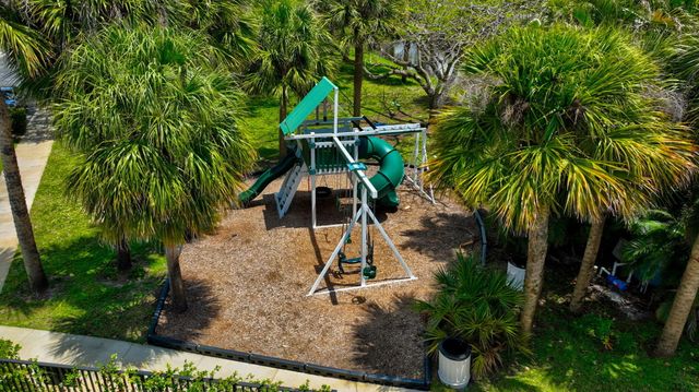 1142 Canoe Point, Delray Beach, FL 33444