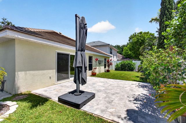 1142 Canoe Point, Delray Beach, FL 33444