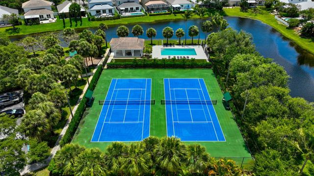 1142 Canoe Point, Delray Beach, FL 33444
