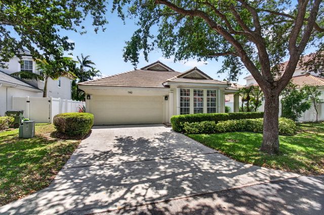 1142 Canoe Point, Delray Beach, FL 33444
