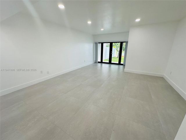 7157 W 19th Court 7157, Hialeah, FL 33014