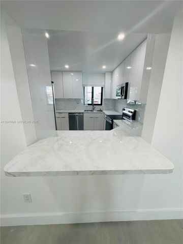 7157 W 19th Court 7157, Hialeah, FL 33014
