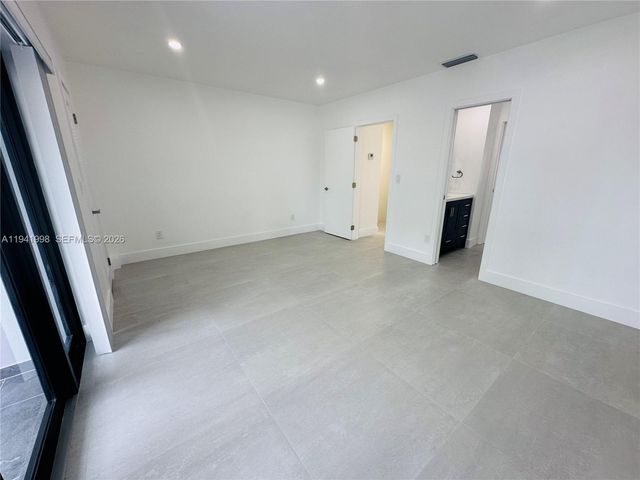 7157 W 19th Court 7157, Hialeah, FL 33014