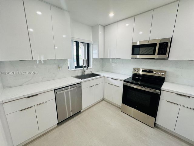 7157 W 19th Court 7157, Hialeah, FL 33014