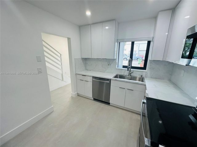 7157 W 19th Court 7157, Hialeah, FL 33014