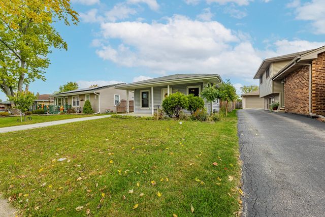 16753 Hilltop Avenue, Orland Hills, IL 60487