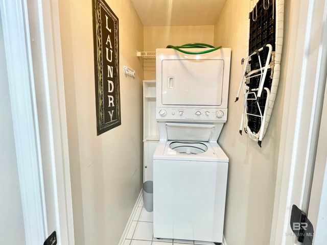 1469 W Lagoon Avenue, Gulf Shores, AL 36542